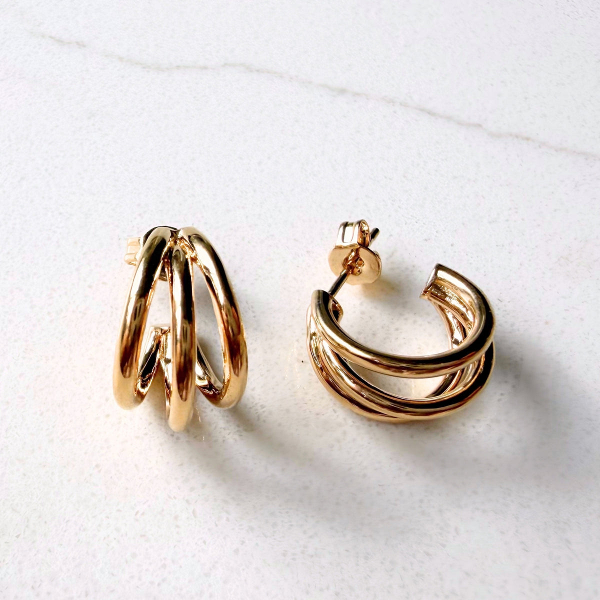 Kaia Hoops