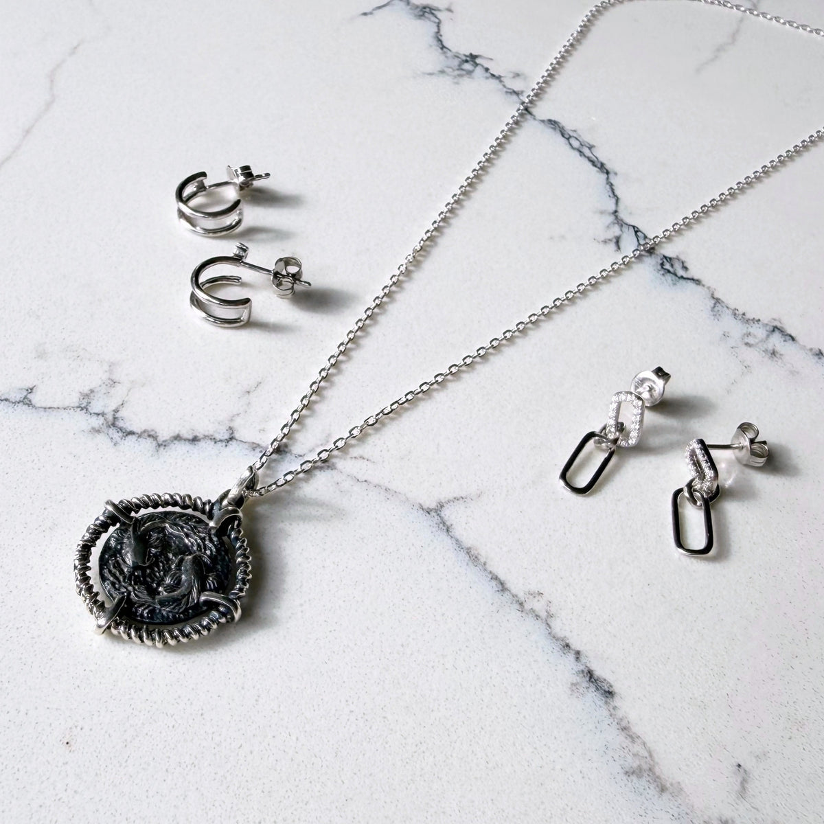 Philia Pendant