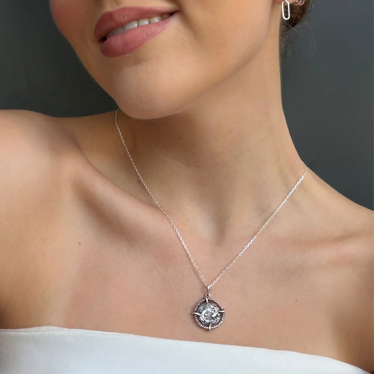 Philia Pendant